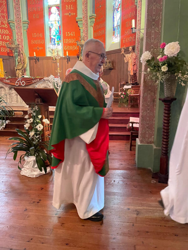 Messe d'action de grâce de l'abbé Etcheverry 4